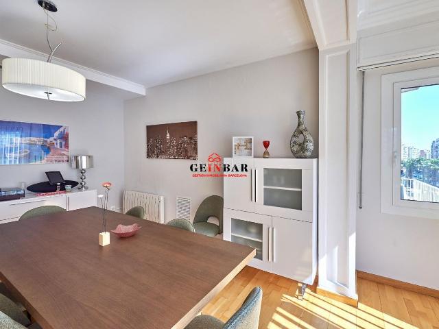 Piso en venta en Barcelona, Sant Gervasi Bonanova. AMPLIO PISO TOTALMENTE EXTERIOR CON TERRAZA. Pisos.