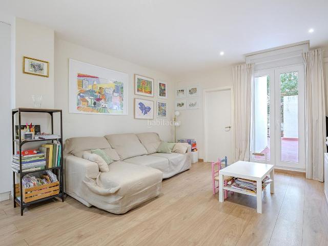 Piso en venta en Barcelona, Sant Gervasi Bonanova. Piso con gran terraza junto la calle craywinckel. Pisos.