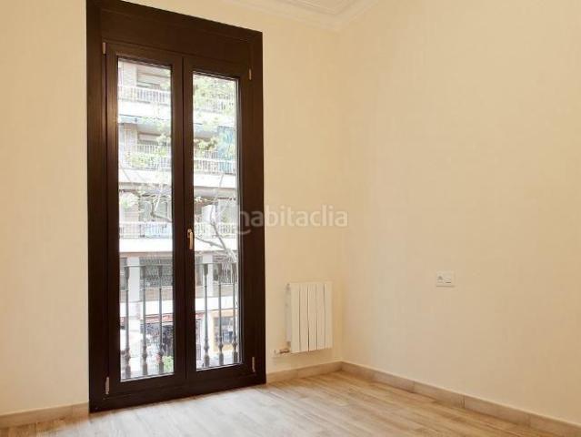 Piso en venta en Barcelona, Sant Gervasi Bonanova. Piso en venta con excelente distribución y balcón en La Bonanova. Pisos.