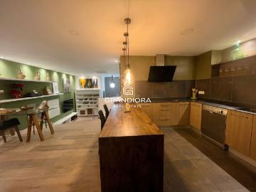 Piso en venta en Barcelona, Sant Gervasi Bonanova. Piso reformado con piscina, pádel y parking en Sant Gervasi. Pisos.