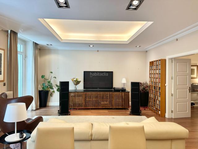 Piso en venta en Barcelona, Sant Gervasi Galvany. Piso elegante en Sant Gervasi. Pisos.