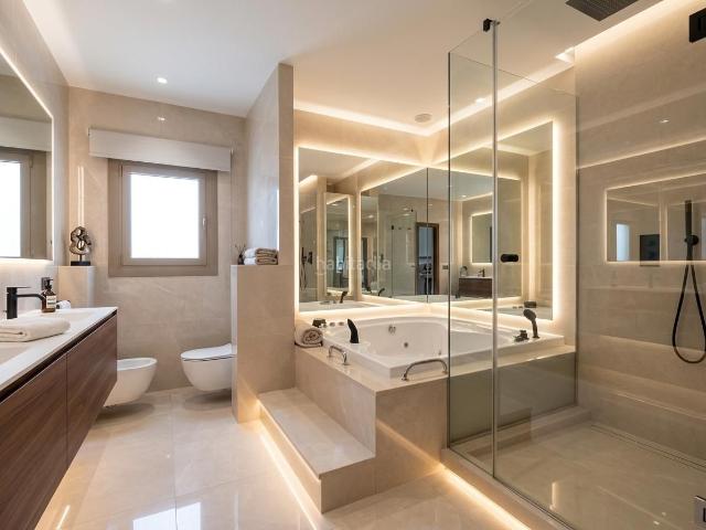 Piso en venta en Barcelona, Sant Gervasi Galvany. Próximo a Parc de Monterols. Pisos.
