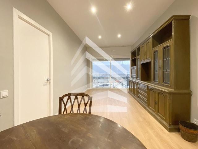 Piso en venta en Barcelona, Sant Ramon Maternitat. Pisos.