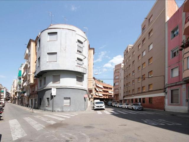 Piso en venta en Barcelona, Sants Badal. Bonsoms Ventura Plaja. Pisos.