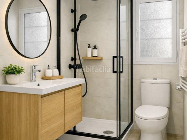 Piso en venta en Barcelona, Sants Badal. PIS A REFORMAR A SANTS. Pisos.