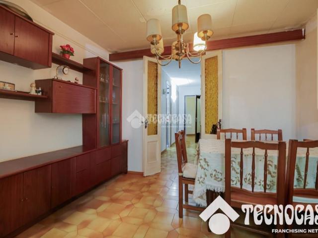 Piso en venta en Barcelona, Sants. Piso en venta en Barcelona. Pisos.