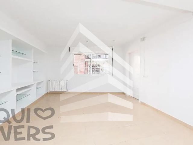 Piso en venta en Barcelona, Sants. Pisos.