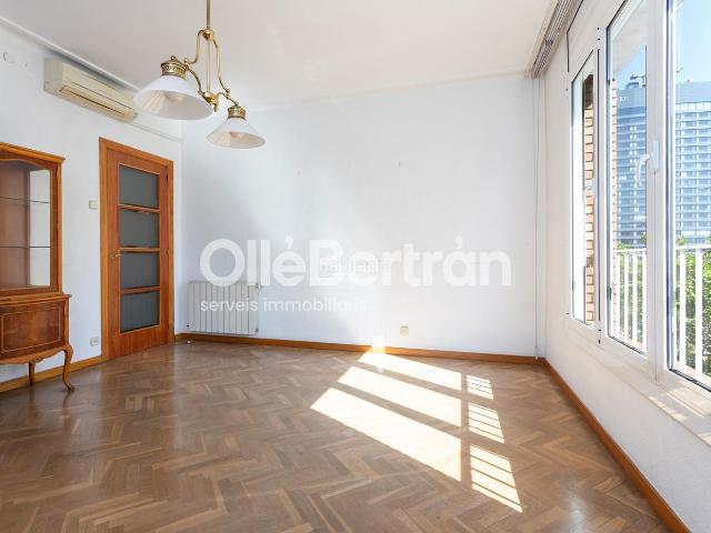 Piso en venta en Barcelona, Sants. Pisos.