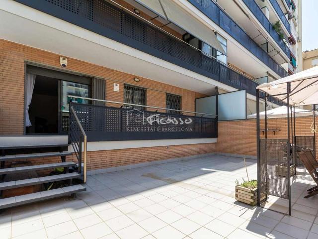 Piso en venta en Barcelona, Sagrada Família. C Aragón Sagrada Familia Eixample. Pisos.