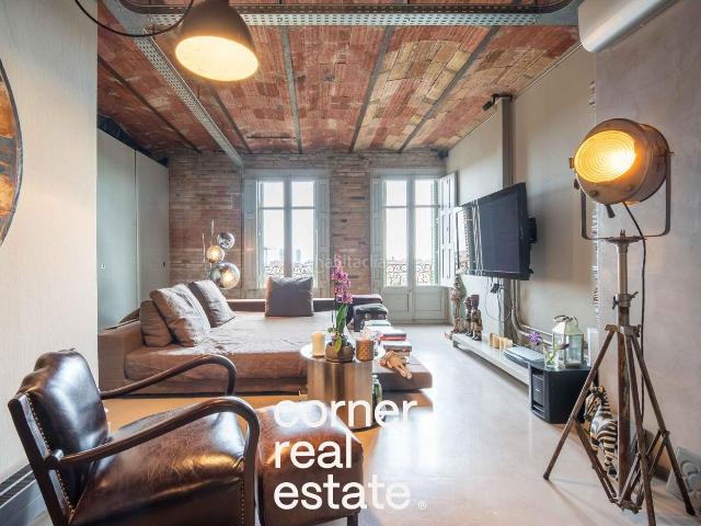 Piso en venta en Barcelona, Sagrada Família. LOFT EN LA SAGRADA FAMILIA!. Pisos.