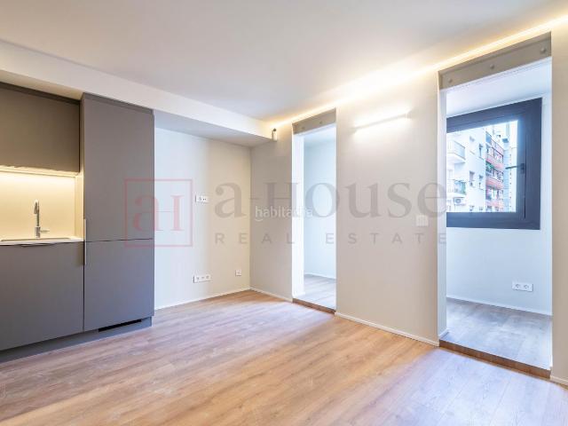 Piso en venta en Barcelona, Sagrada Família. PISO DE OBRA NUEVA PARA ENTRAR A VIVIR. Pisos.