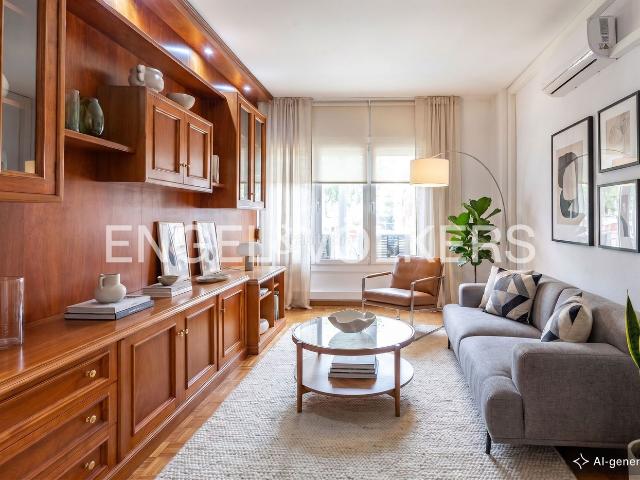 Piso en venta en Barcelona, Sagrada Família. Piso familiar de 4 habitaciones en Sagrada Família. Pisos.