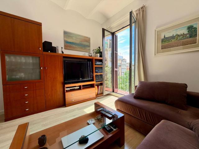 Piso en venta en Barcelona, Sagrada Família. Pisos.
