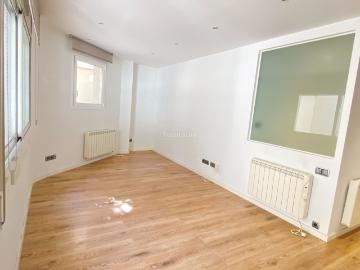 Piso en venta en Barcelona, Sarrià. Encantador. Pisos.