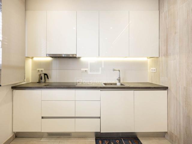 Piso en venta en Barcelona, Sarrià. Exclusiva vivienda reformada y totalmente exterior en SarriàSant Gervasi. Pisos.