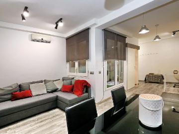 Piso en venta en Barcelona, Sarrià. Piso 1 hab. y baño Junto a Major de Sarrià. Pisos.