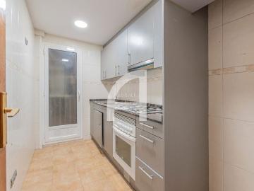 Piso en venta en Barcelona, Sarrià. PISO EN VENTA EN BARCELONA EN CALLE CARDENAL VIVES I TUTO. Pisos.