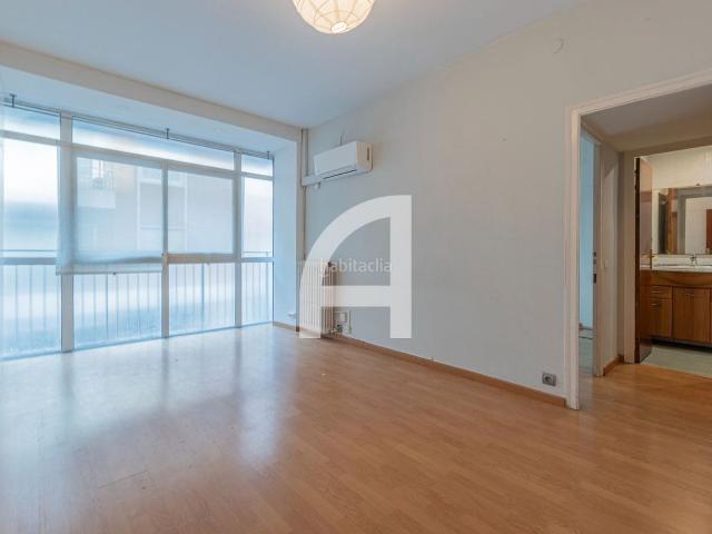Piso en venta en Barcelona, Sarrià. PISO EN VENTA EN BARCELONA EN CALLE CARDENAL VIVES I TUTO. Pisos.