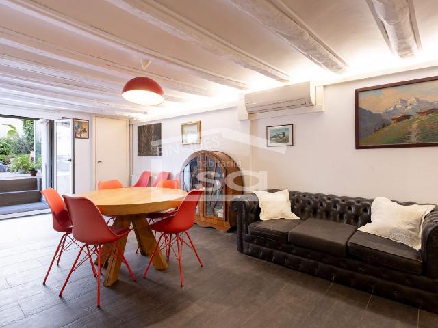 Piso en venta en Barcelona, St. Pere Sta. Caterina El Born. ¡Compra dos pisos en uno en Sant Pere Més Baix!. Pisos.