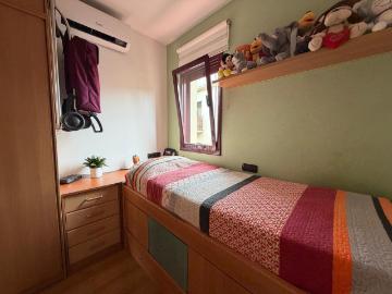 Piso en venta en Barcelona, St. Pere Sta. Caterina El Born. Piso de 93 m con 3 dormitorios y ascensor en General Álvarez de Castro, Barcelona. Pisos.