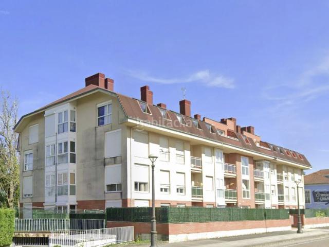 Piso en venta en Bárcena de Cicero. Inmueble con incidencia actualmente alquilado y sin posibilidad de visita interior. El precio de venta tiene en cuenta esta situac. Pisos Bárcena de.