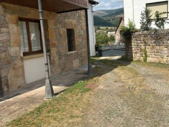 Piso en Venta en Bárcena de Pie de Concha