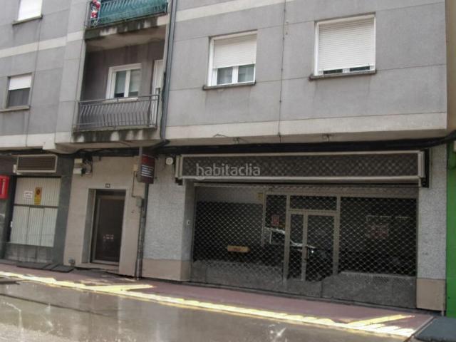 Piso en venta en Barco de Valdeorras O. Gran oportunidad de comprar un piso de cuatro habitaciones en la localidad de O Barco de Valdeorras en Ourense. No dejes pasar es. Pisos Barco de Valdeorras.