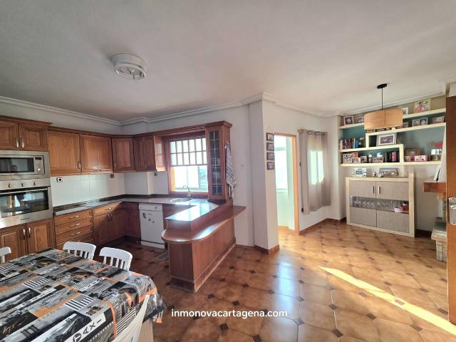 Piso en Venta en Barrio de Peral San Félix
