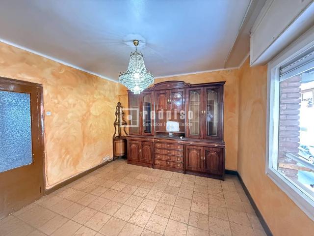 Piso en Venta en Barrio de San José