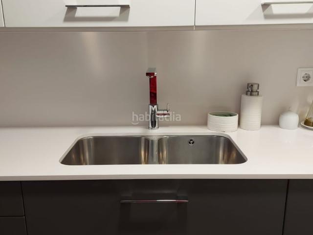Piso en venta en Batea. Vivienda con ascensor y garaje en edificio plurifamiliar. Pisos.