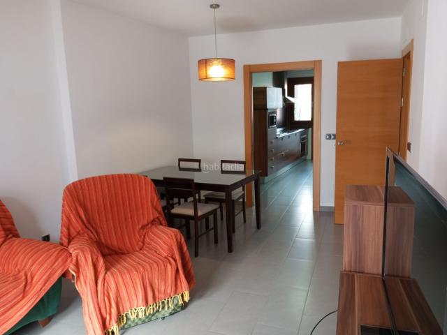 Piso en venta en Baza. piso con plaza garaje. Pisos.
