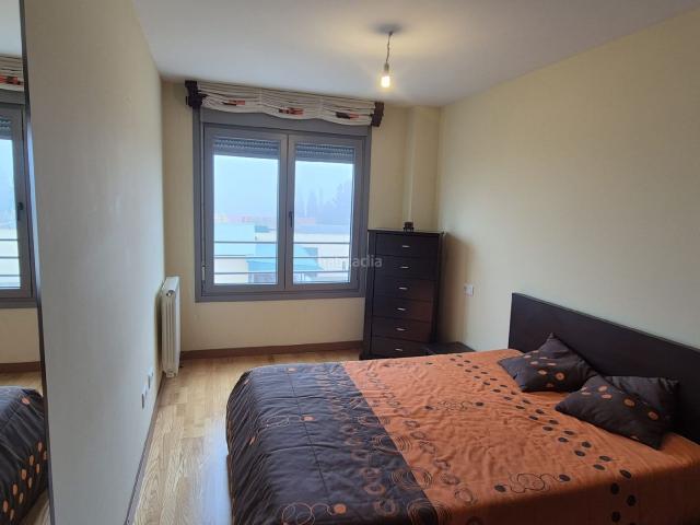 Piso en venta en Bañeza La. PISO LA BAÑEZA LOS CLAVELES. Pisos Bañeza.