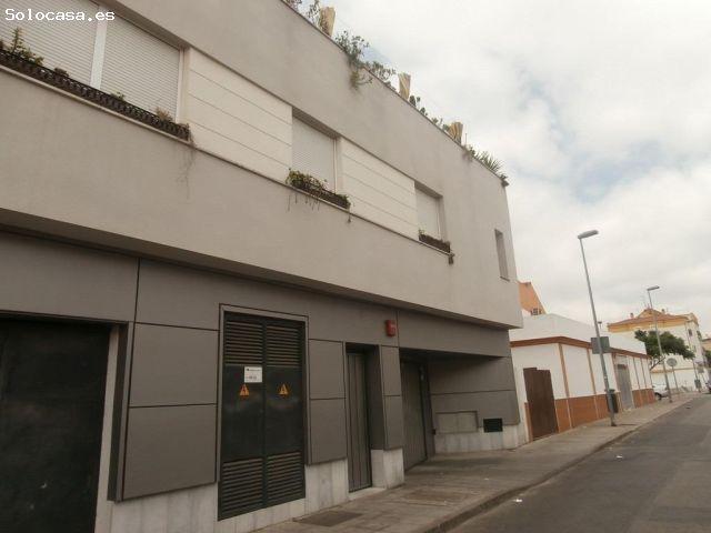 PISO EN VENTA EN BDA. EL ROCIO, RECUPERACIÓN BANCARIA