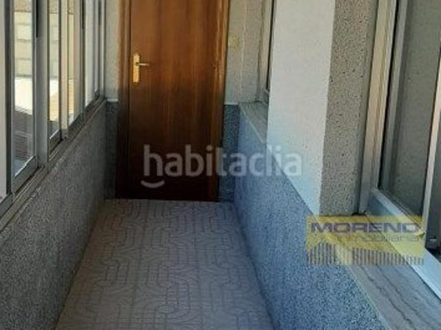 Piso en venta en Becerreá. Piso 4 habitaciones Venta Becerreá. Pisos.