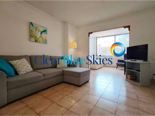 Piso en Venta en Arona