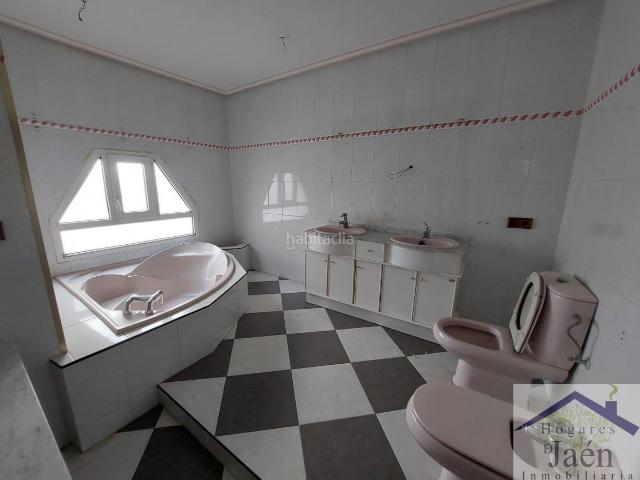 Piso en venta en Begíjar. Piso en venta en Begijar, 3 dormitorios. Pisos.