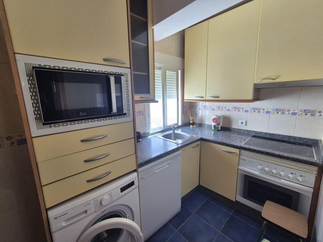 Piso en venta en Béjar. Piso de 67m con Inquilino 8.06 rentabilidad bruta. Pisos.