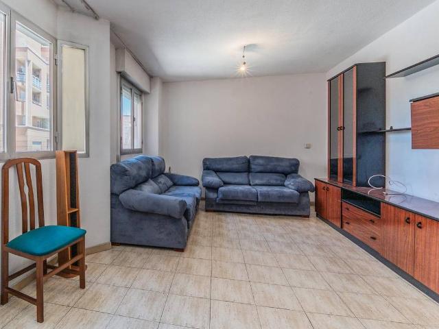 Piso en Venta en Bellavistas Hipercor