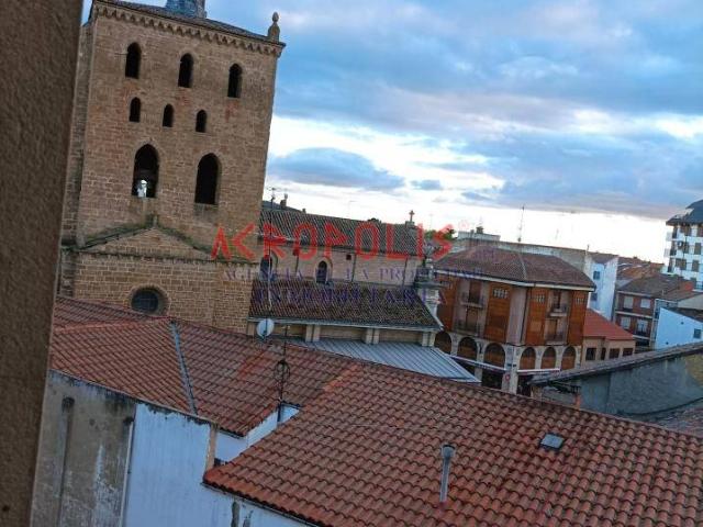 Piso en Venta en Benavente