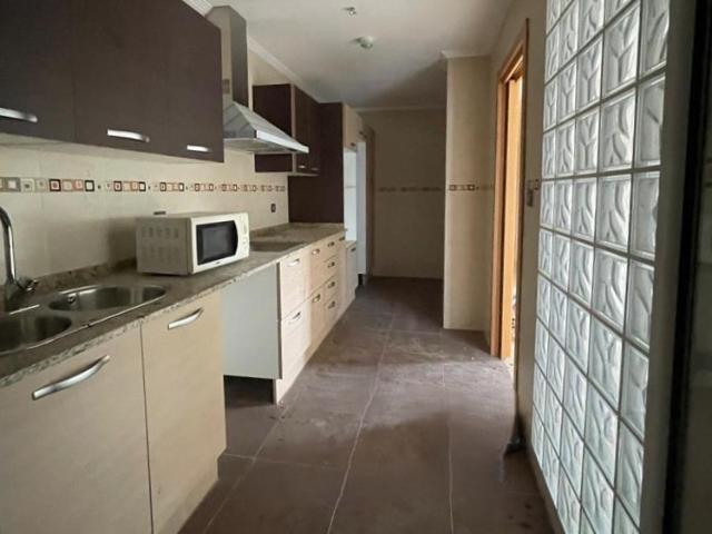 PISO EN VENTA EN BENAVITES – 3 HABITACIONES, GARAJE Y TRASTERO 166