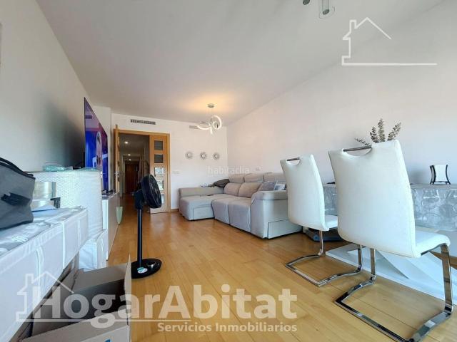 Piso en venta en Benaguasil. UBICACIÓN IDEAL! AMPLIO, ALTO Y MODERNO CON BALCÓN Y GARAJE, VISTAS DESPEJADAS. Pisos.