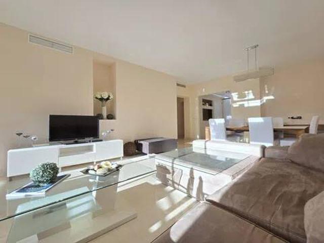 Piso en Venta en Benahavís
