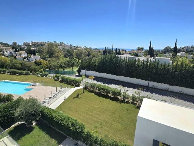 Piso en Venta en Benahavís pueblo
