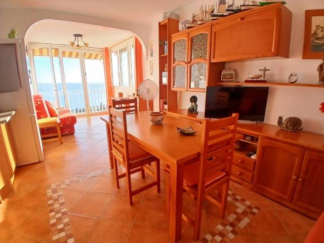 Piso en Venta en Benajarafe