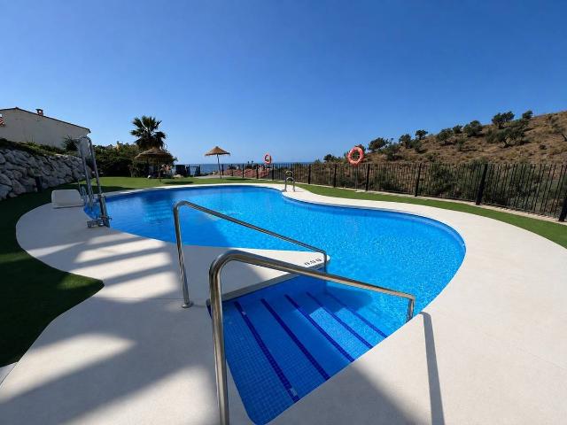 Piso en Venta en Benajarafe