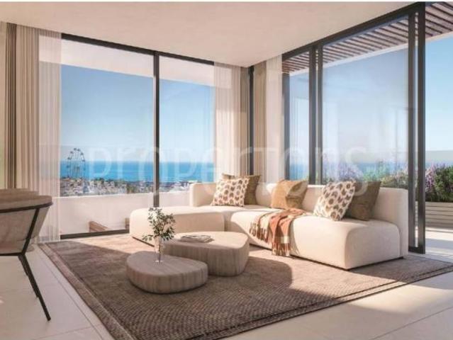 Piso en Venta en Benalmádena
