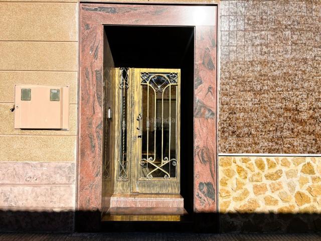 Piso en venta en Benferri. PISO EN VENTA EN BENFERRI, ALICANTE. Pisos.