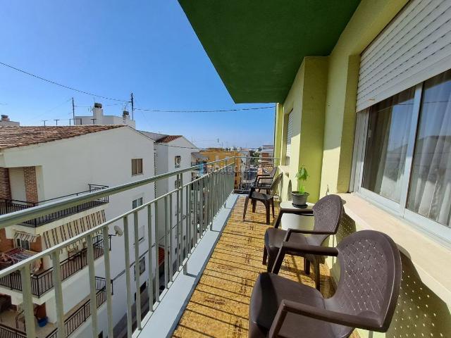 Piso en venta en Benicasim Benicàssim, Pueblo. Vivienda de gran tamaño con múltiples posibilidades. Pisos Benicasim.