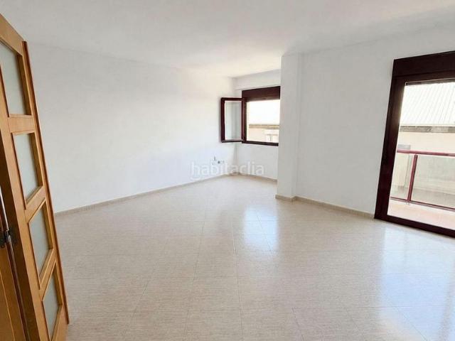 Piso en venta en Benissa, Benissa Pueblo. AMPLIO Y LUMINOSO CON BALCÓN, GARAJE Y TRASTERO EN EL CENTRO. Pisos.
