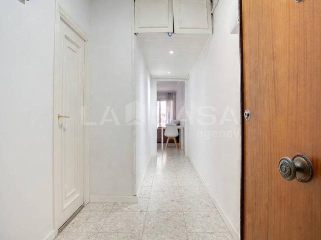 Piso en Venta en Besós
